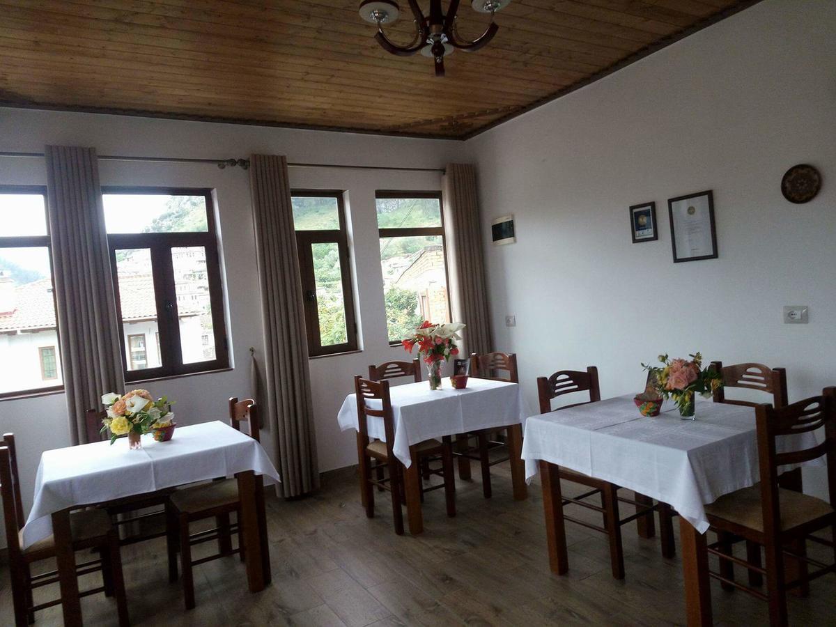 B&Bsheshalliu Berat Buitenkant foto