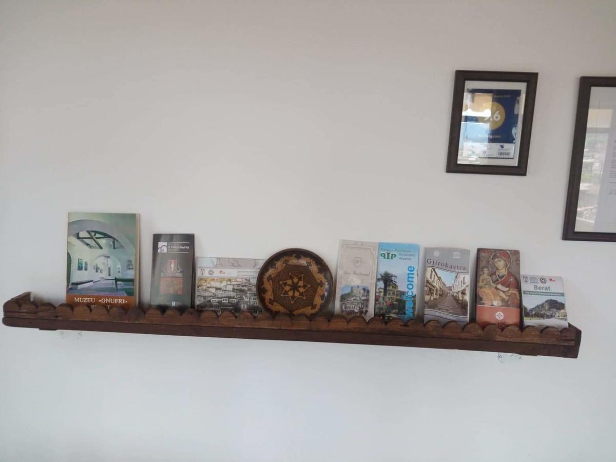 B&Bsheshalliu Berat Buitenkant foto