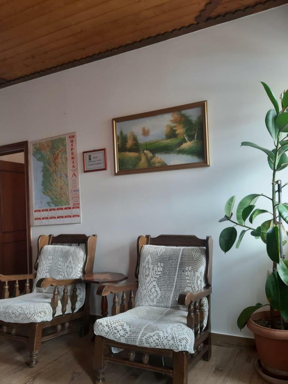 B&Bsheshalliu Berat Buitenkant foto